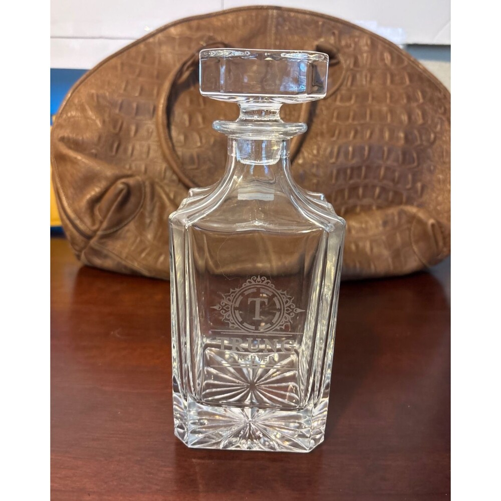 Godinger Shannon Crystal Whiskey Decanter Clarion 25oz 750ml 8 5/8” Tall NIB